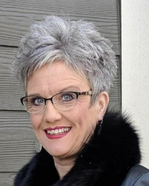 Image of Marie Phillips at Jones & Roth