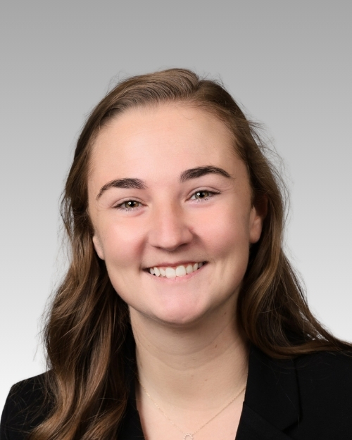 Image of Jillyn Suratt at Jones & Roth CPAs & Business Advisors